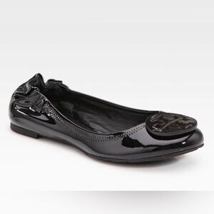Tory Burch Reva Patent Leather Ballet Flats Logo Medallion Black Women’s sz 8.5
